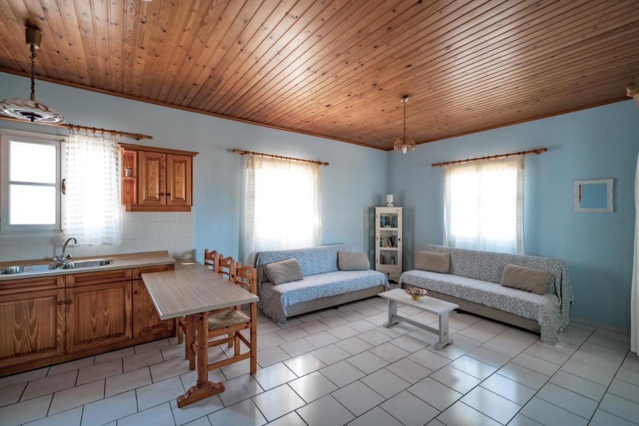 Philyra Appartments Agia Pelagia  المظهر الخارجي الصورة
