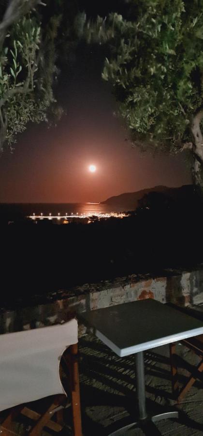 Philyra Appartments Agia Pelagia  المظهر الخارجي الصورة