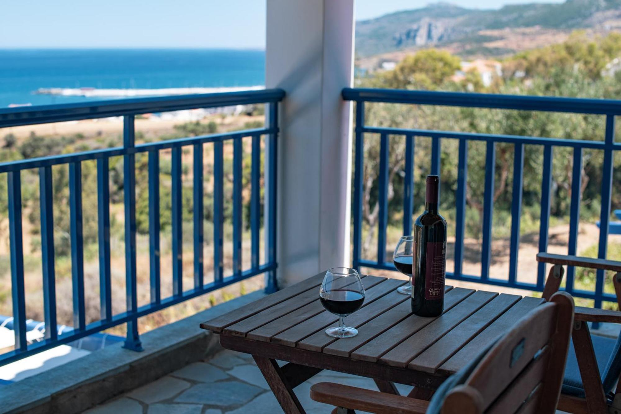 Philyra Appartments Agia Pelagia  الغرفة الصورة
